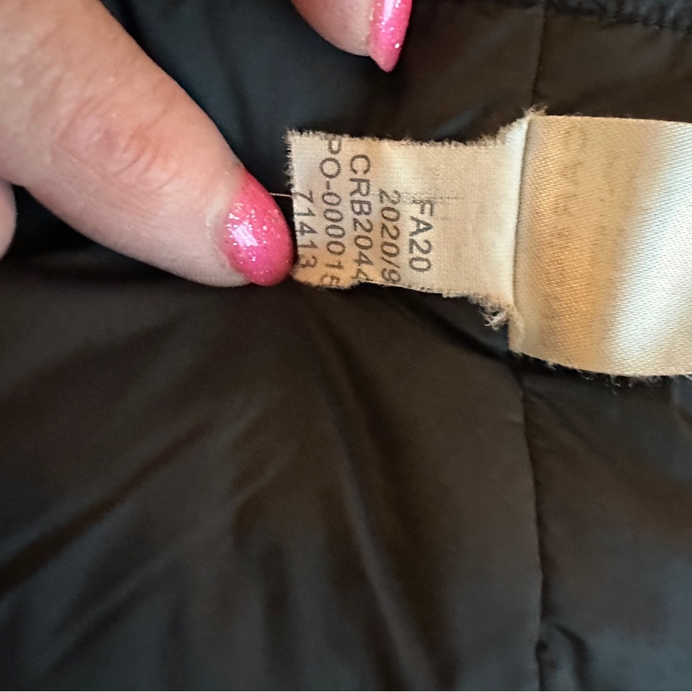 Carbon38 Shiny Black Takara Shine Puffer Jacket Medium - Picture 15 of 15